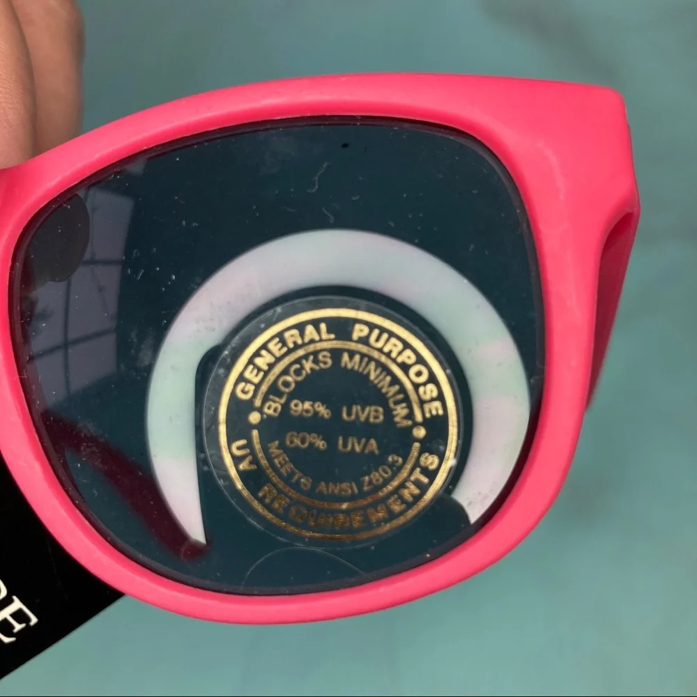NWT children’s sunglasses pink